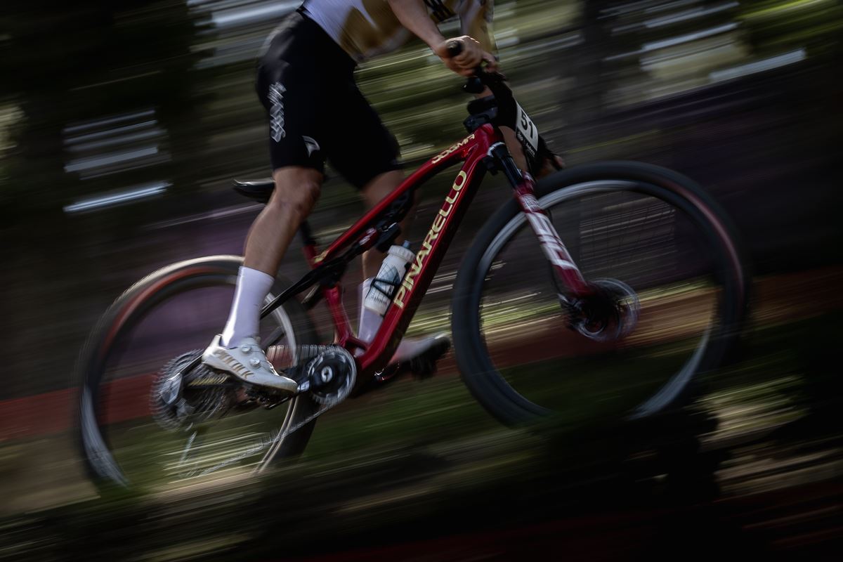pinarello dogma xc pidcock 2025